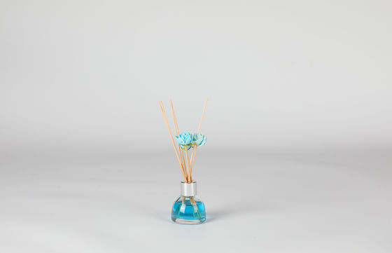 ชุดของขวัญมินิสปา 30 มล. KWS Oil Diffuser พร้อมแท่งไม้